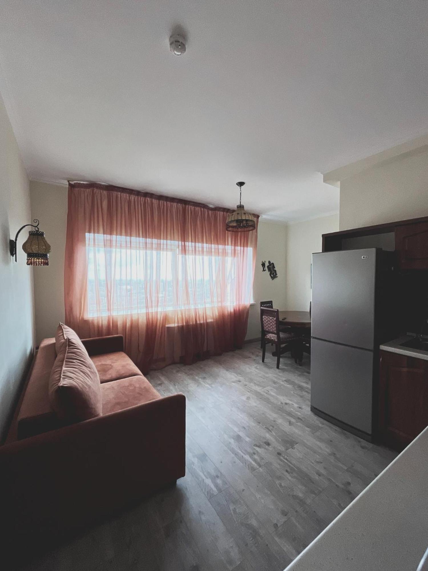 Vip House Hotel Αστάνα Εξωτερικό φωτογραφία