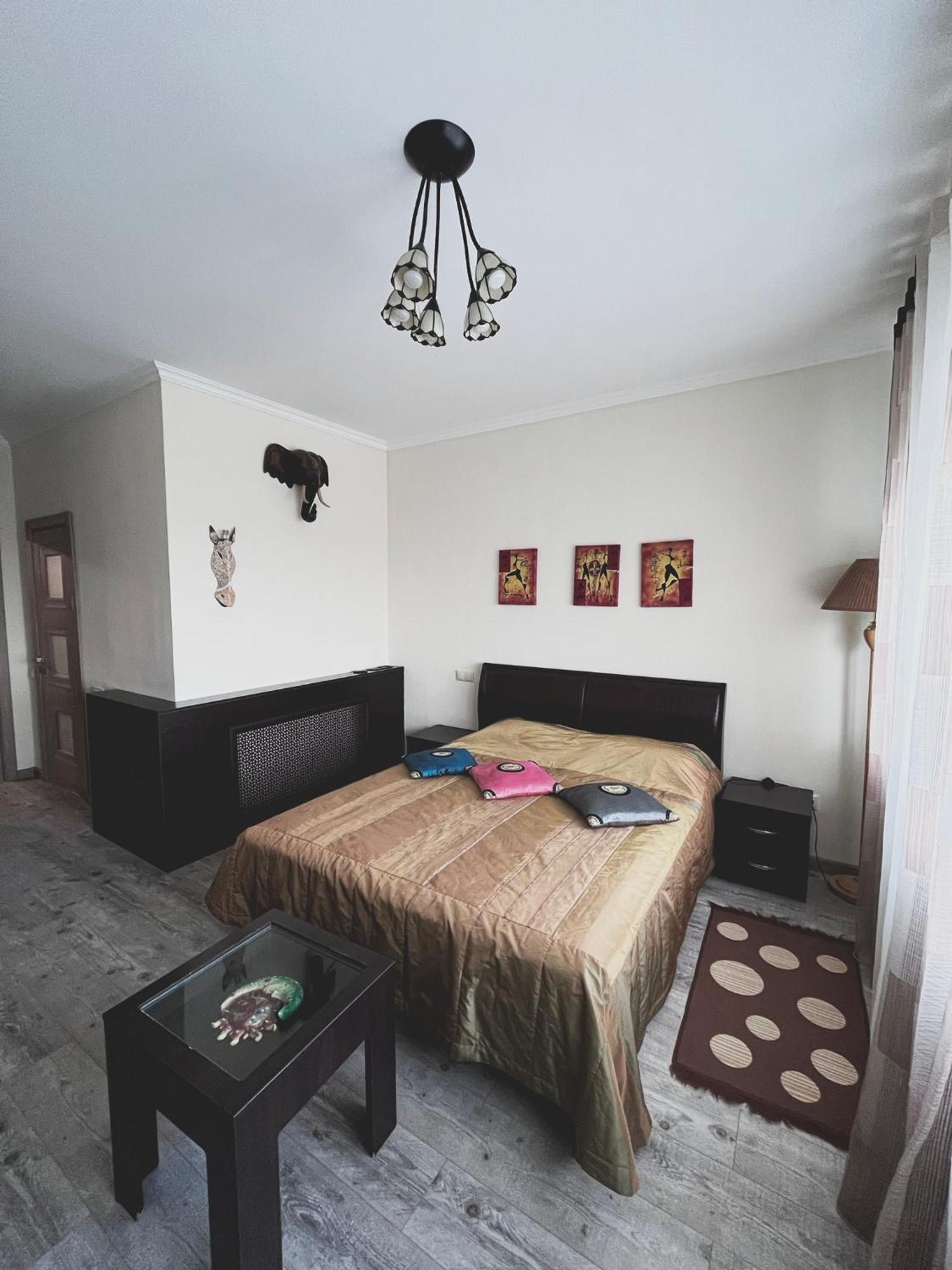 Vip House Hotel Αστάνα Εξωτερικό φωτογραφία