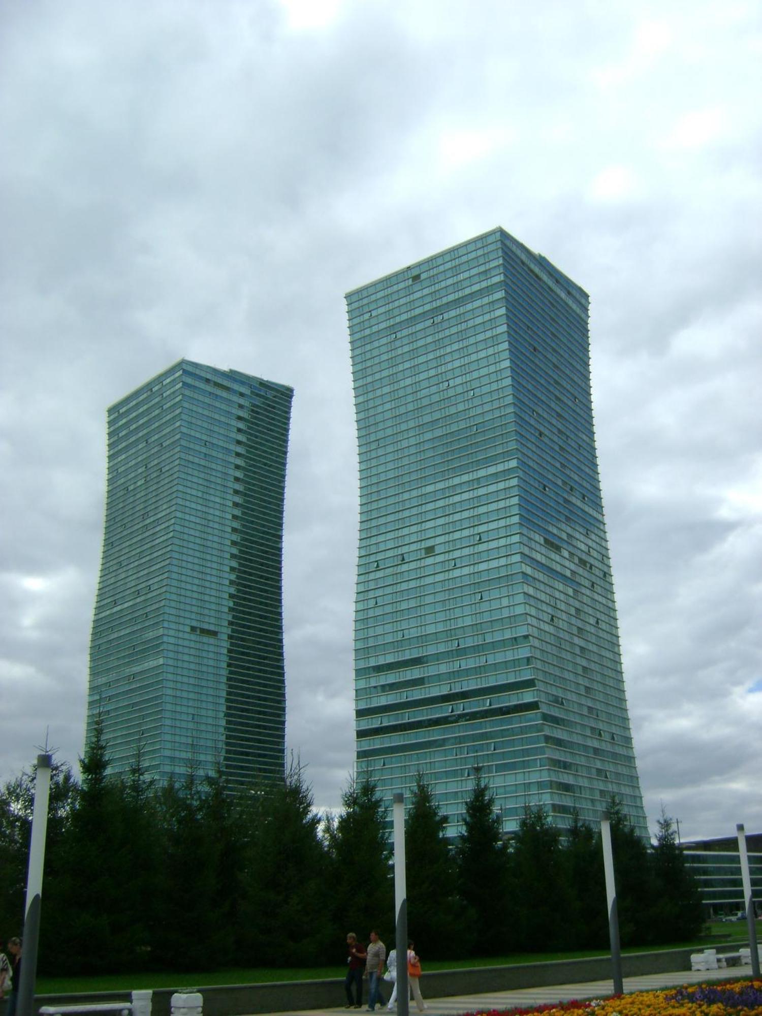 Vip House Hotel Αστάνα Εξωτερικό φωτογραφία